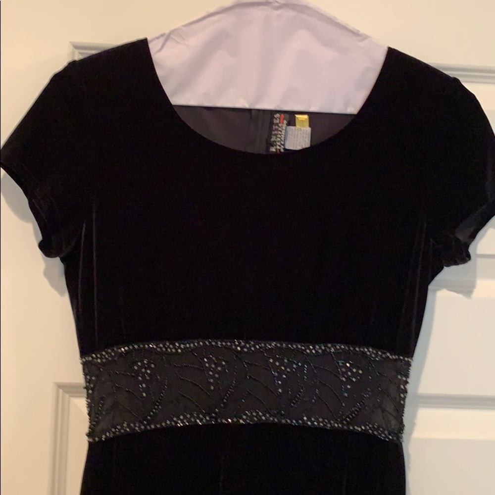 Black, Velveteen, Full length, beaded Dress Sz8P